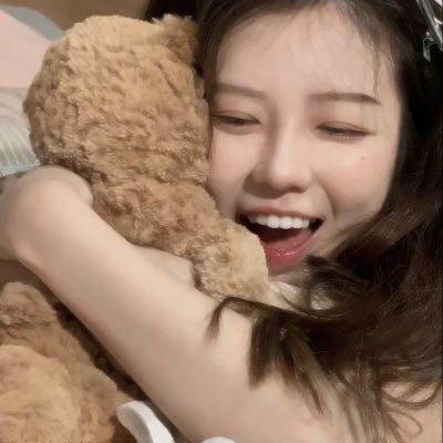 查理布朗，跟着小猎犬一起来热舞吧！